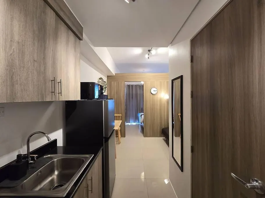 1Br Unit Condotel W Balcony Fame Residences -Fm14 Manila 0*,  Philippines