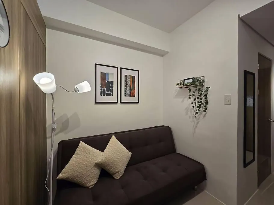 Apartment 1Br Unit Condotel W Balcony Fame Residences -Fm14 Manila