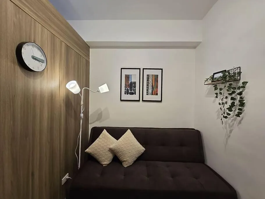 Apartment 1Br Unit Condotel W Balcony Fame Residences -Fm14 Manila